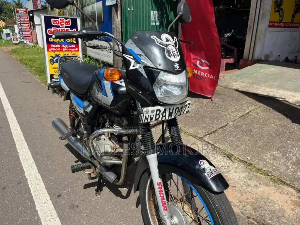 Bajaj CT-100 2014 Motorbike (Used)