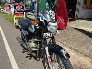Bajaj CT-100 2014 Motorbike (Used)