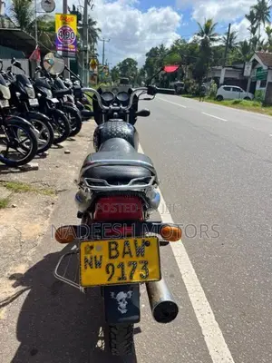 Bajaj CT-100 2014 Motorbike (Used)