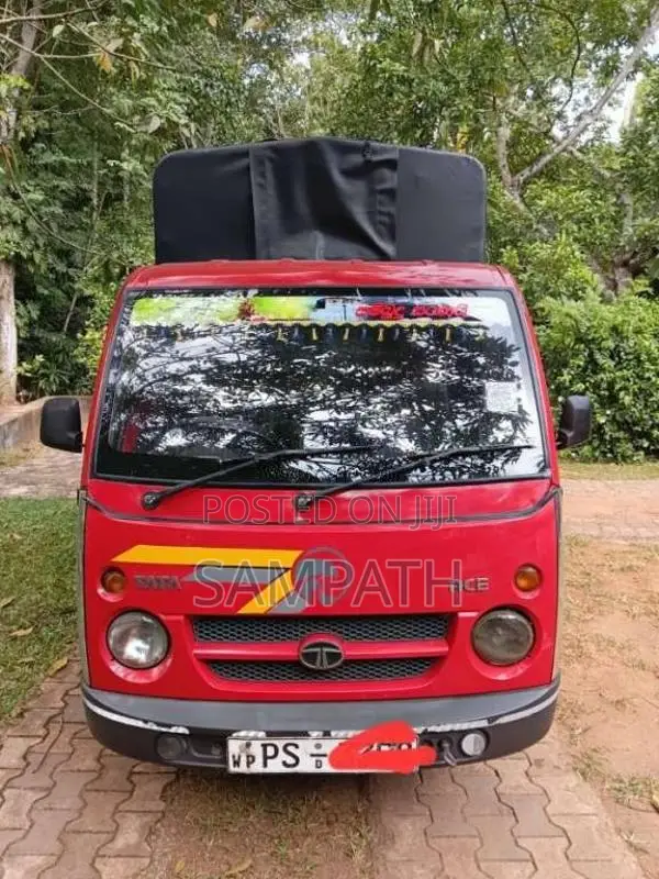 Tata Dimo Batta 2011 Lorry (Used)