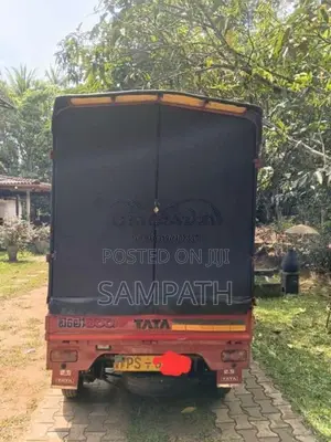 Tata Dimo Batta 2011 Lorry (Used)