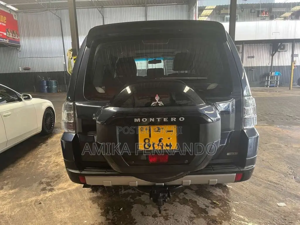 Mitsubishi Montero 2007 SUV (Used)