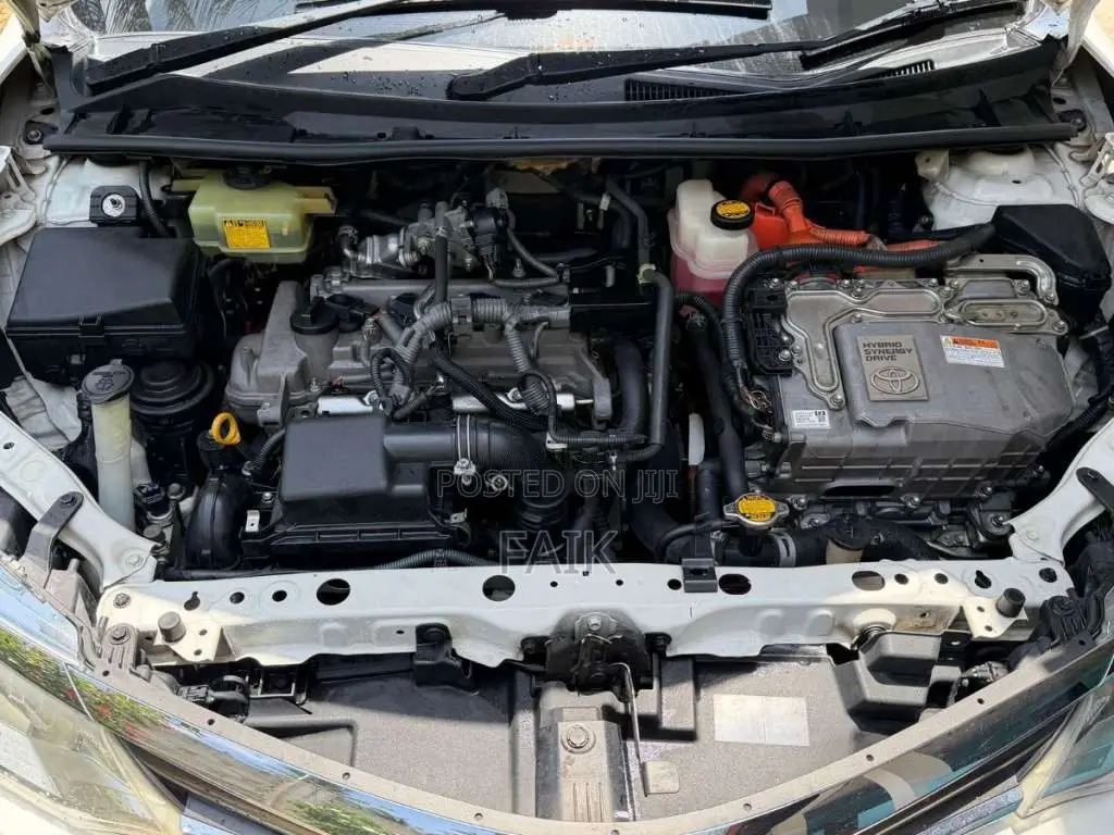 Toyota Axio 2015 Car (Used)