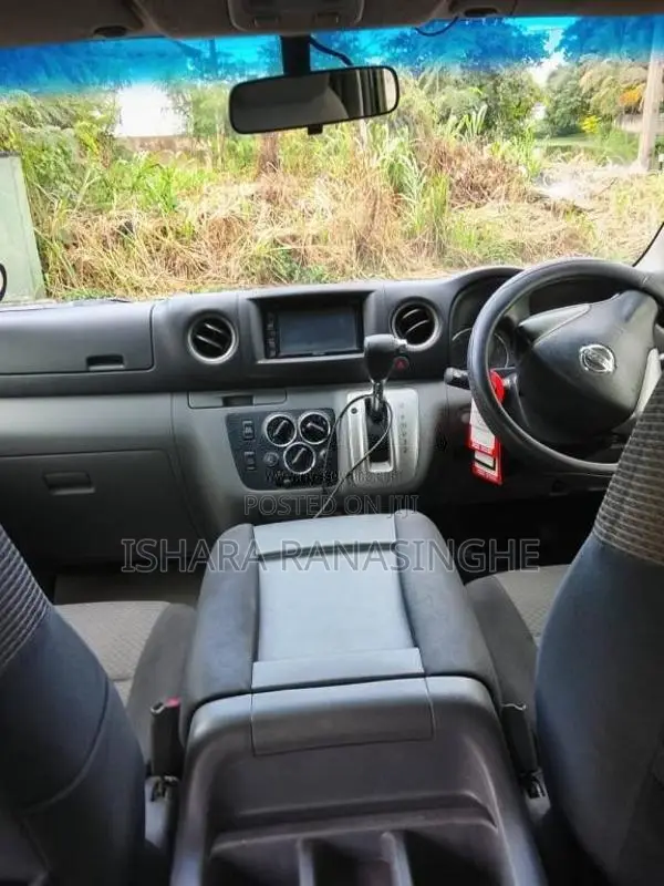 Nissan Caravan NV350 Premium GX 2012 Van (Used)