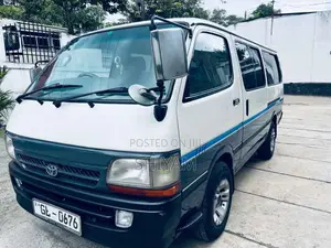 Toyota LH113 1996 Van (Used)
