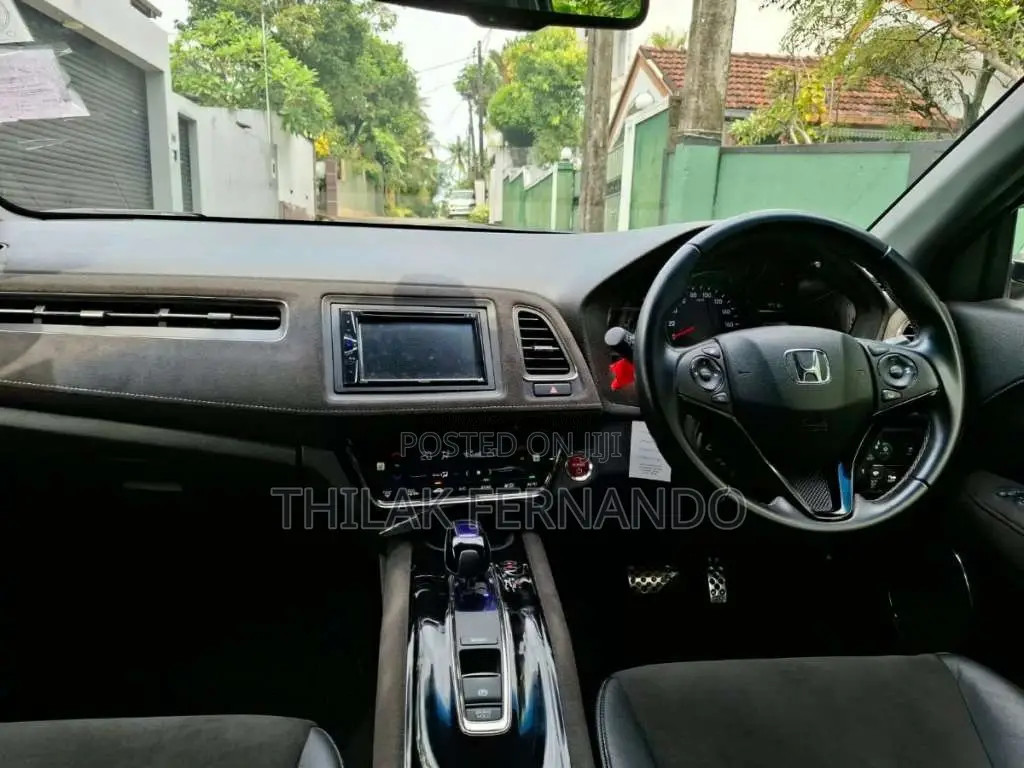 Honda Vezel 2017 SUV (Used)