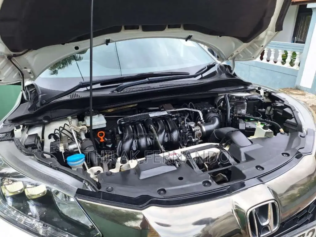 Honda Vezel 2017 SUV (Used)