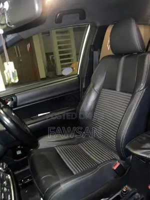 Toyota Axio 2018 Car (Used)
