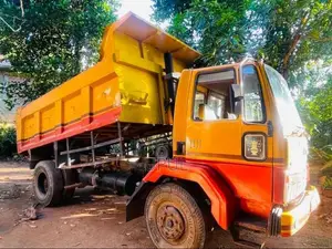 Ashok-Leyland Tipper 2012 Lorry (Used)