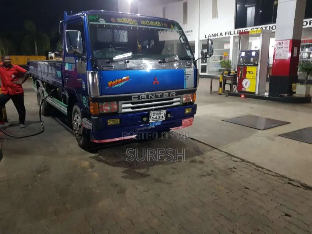 Mitsubishi Canter 1992 Lorry (Used)