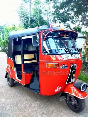 Bajaj RE 2 Stroke 2006 Three Wheel (Used)