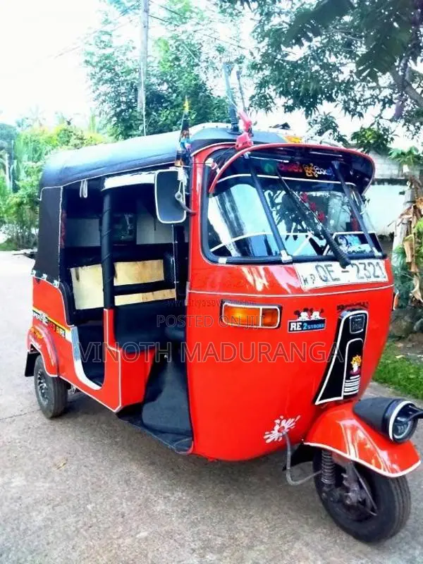 Bajaj RE 2 Stroke 2006 Three Wheel (Used)