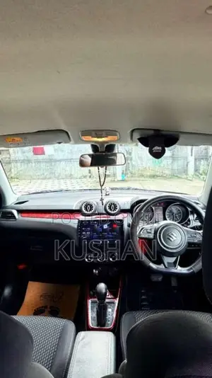 Suzuki Swift 2017 Car (Used)