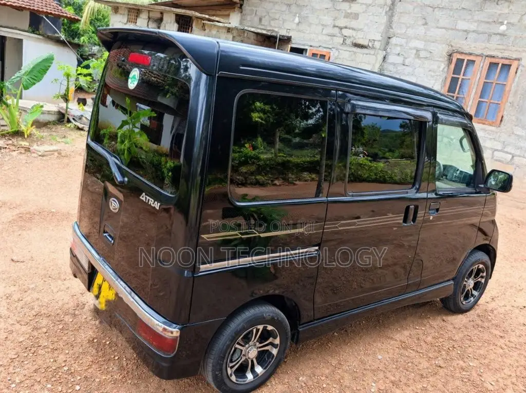 Daihatsu Atrai Wagon Turbo S321V 2015 Van (Used)