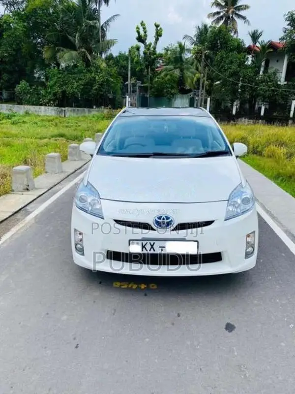 Toyota Prius S Grade 2011 Car (Used)