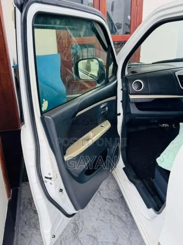 Suzuki Wagon R Stingray J Style 2015 Car (Used)