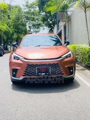 Lexus LBX 2025 SUV (Used)