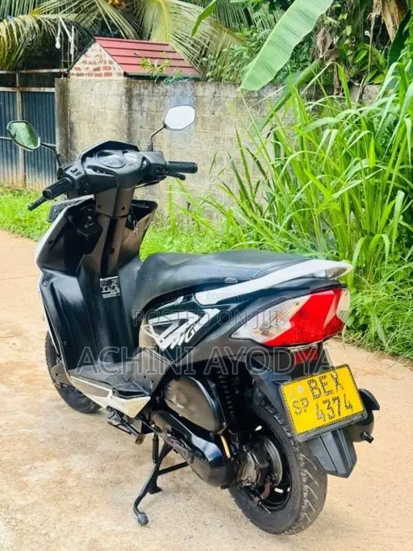 Honda Dio 2017 Motorbike (Used)