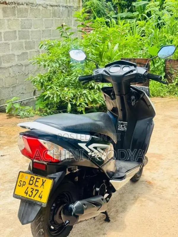 Honda Dio 2017 Motorbike (Used)