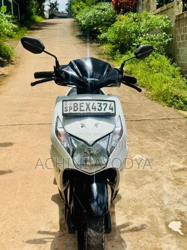 Honda Dio 2017 Motorbike (Used)