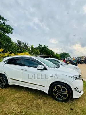 Honda Vezel 2015 SUV (Used)