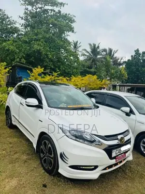 Honda Vezel 2015 SUV (Used)
