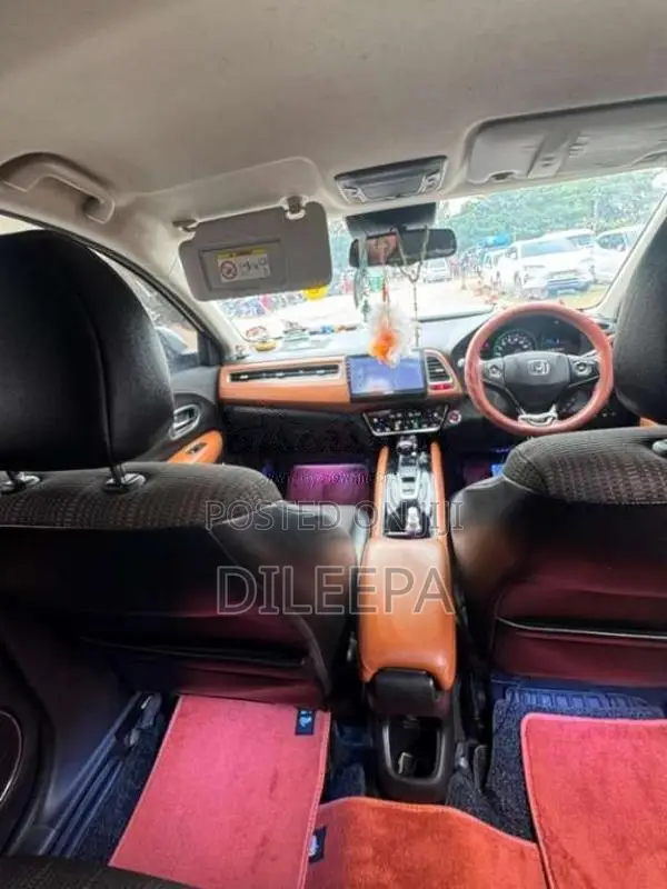 Honda Vezel 2015 SUV (Used)