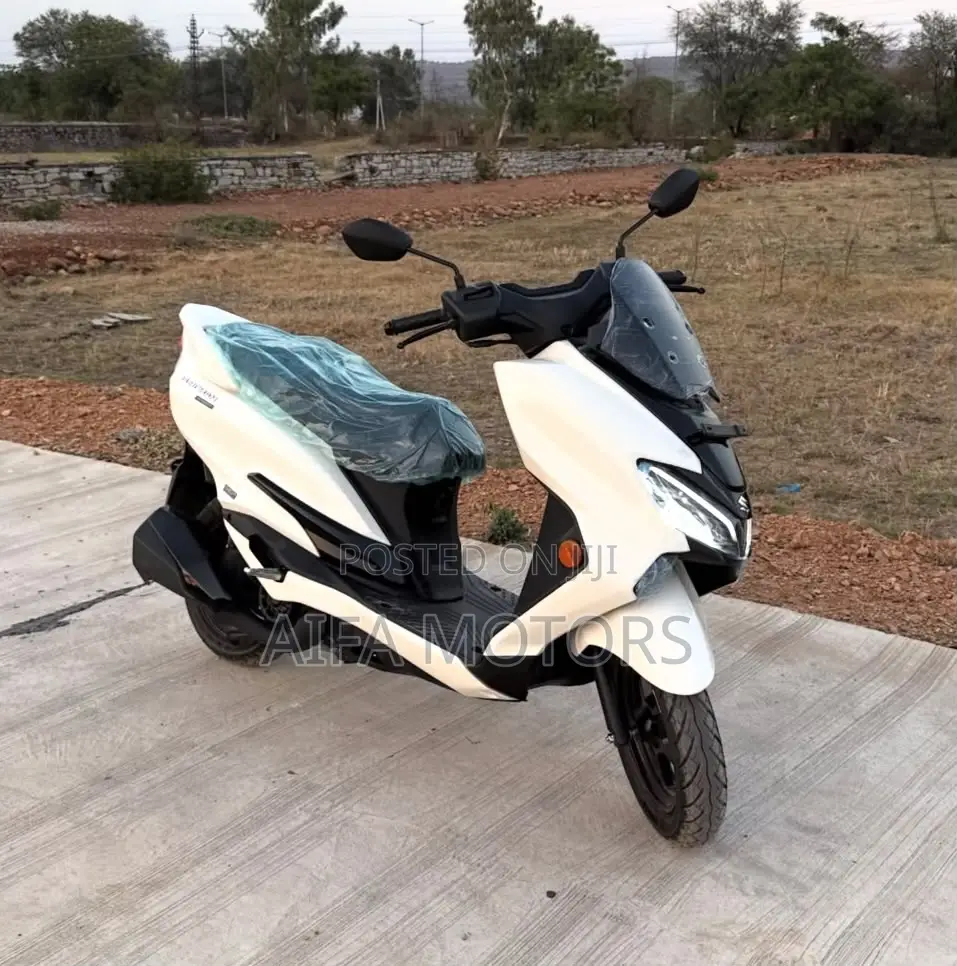 New Suzuki Burgman 2026 White