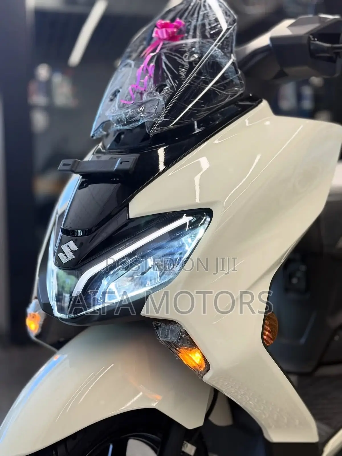 New Suzuki Burgman 2026 White