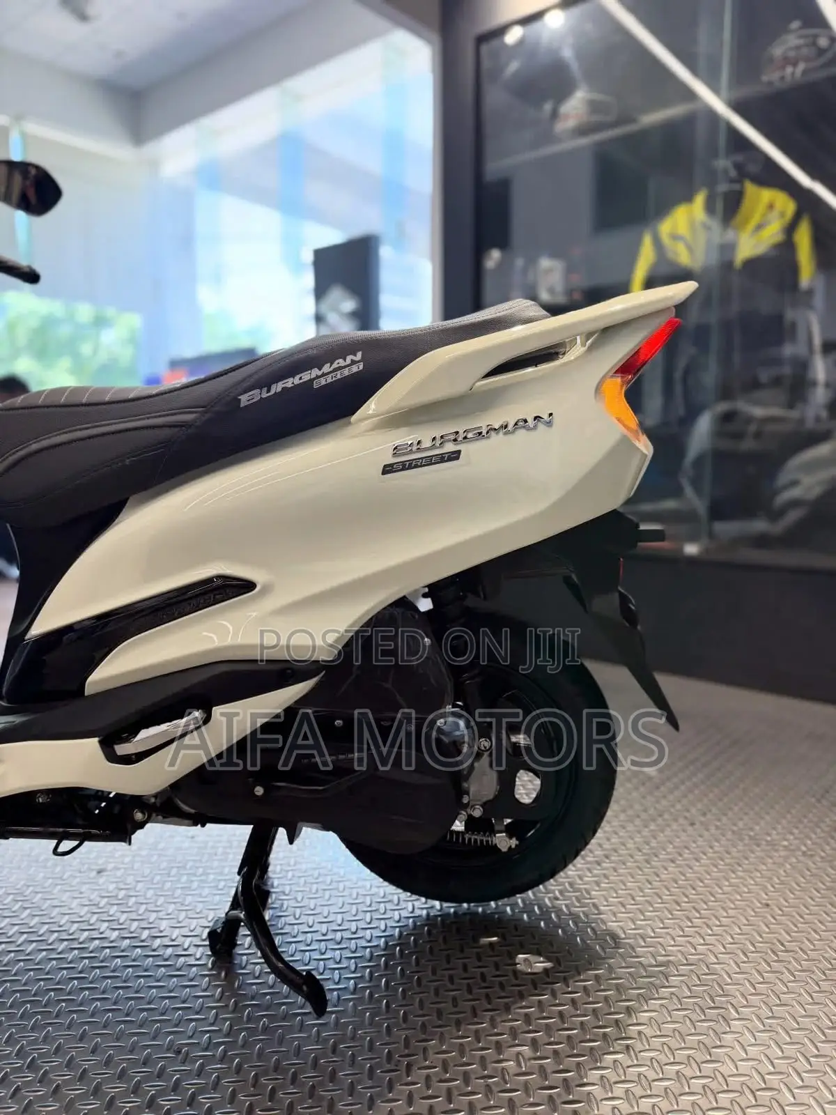 New Suzuki Burgman 2026 White