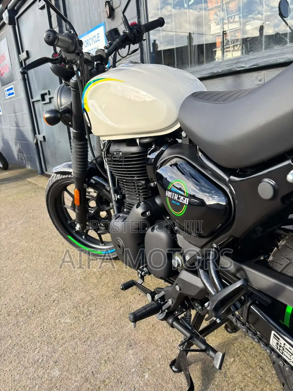 New Royal Enfield Hunter 350 2026 White
