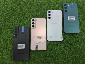 Samsung Galaxy S22 8GB 128GB 5G (Used)