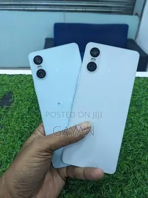 Sony Xperia 10 Mark 6 5G (Used)