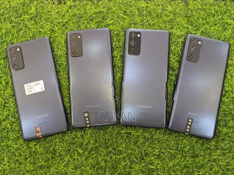 Samsung Galaxy S20FE 6GB 128GB 5G (Used)