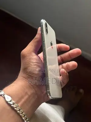 Apple iPhone XS Max (Used)