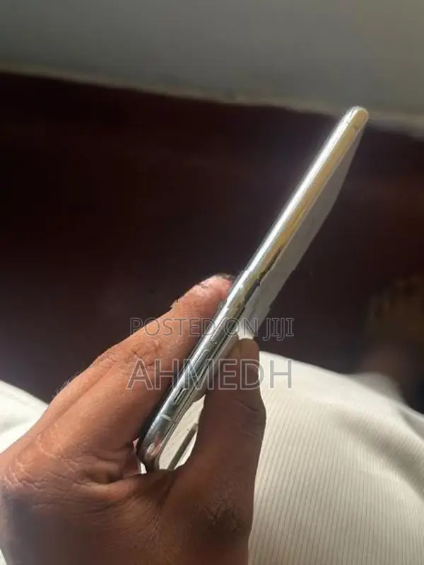 Apple iPhone XS Max (Used)
