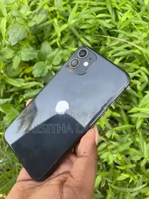 Apple iPhone 11 (Used)