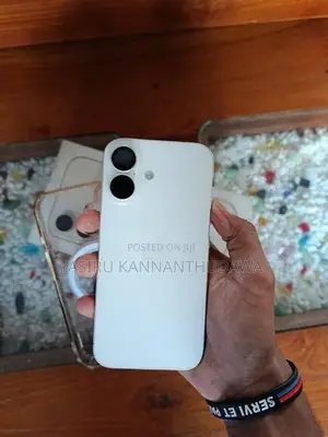 Apple iPhone 16 (Used)