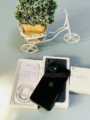 Apple iPhone 11 128GB (Used)