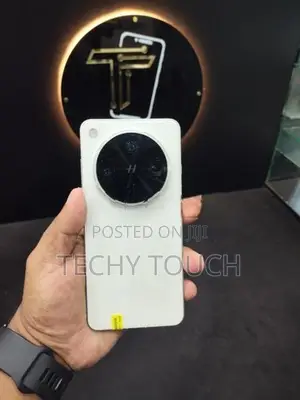 Oppo Find x8 Ultra (Used)