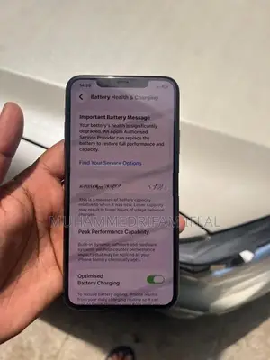 Apple iPhone 11 Pro Max (Used)