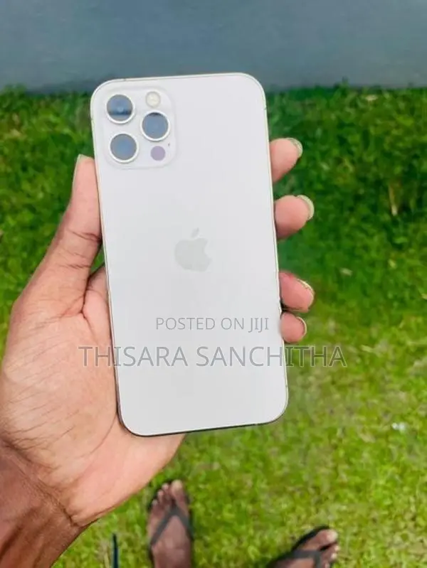 Apple iPhone 12 Pro (Used)