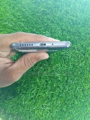 Moto G5S 32GB (Used)