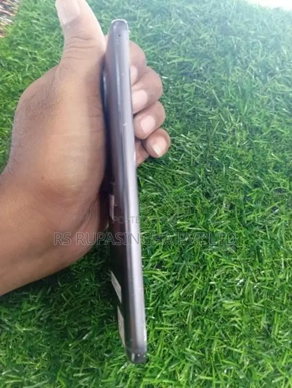 Moto G5S 32GB (Used)