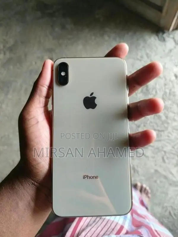 Apple iPhone XS Max (Used)