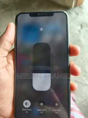 Apple iPhone XS Max (Used)