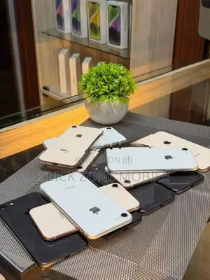 Apple iPhone 8 64GB (Used)