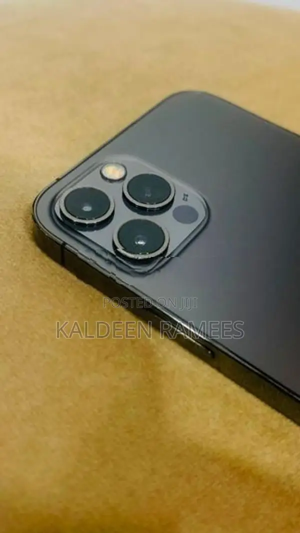Apple iPhone 12 Pro (Used)