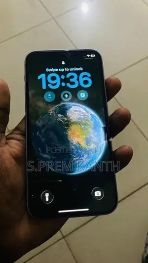 Apple iPhone 12 (Used)