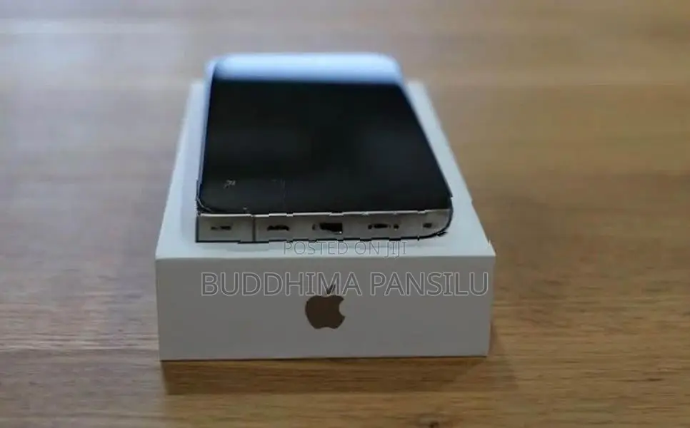 Apple iPhone 15 Pro (Used)